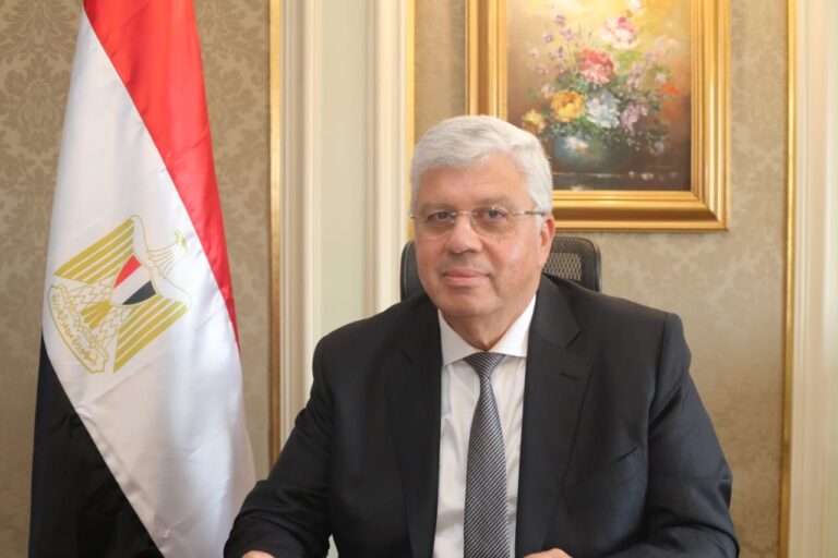 تحويل الطلاب من الخارج إلى الجامعات المصرية.. ننشر أهم الضوابط والمستندات المطلوبة