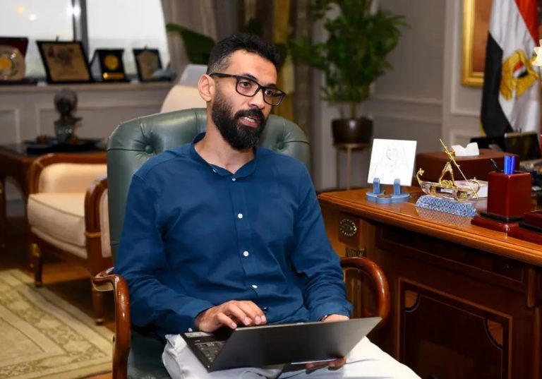 بعد لقائه وزيرة الهجرة.. «وصال» تحاور المهندس محمد زايد: السيارات الكهربائية ستكون متاحة قريبا في مصر