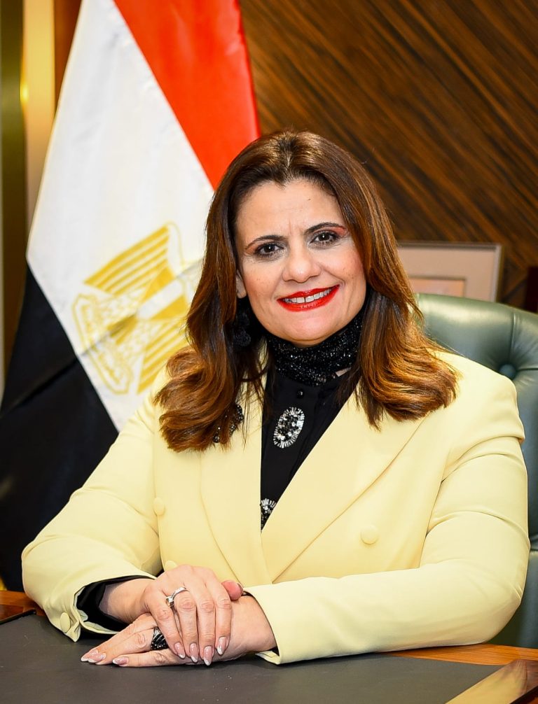 من الأزمة السودانية إلى حرب غزة.. ماذا قدمت الدولة للمصريين العالقين في مناطق الصراع؟