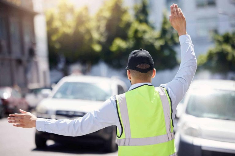 للمقيمين بالكويت.. استخرج رخصة قيادة إلكترونية وجددها عبر «سهل» في رأس السنة