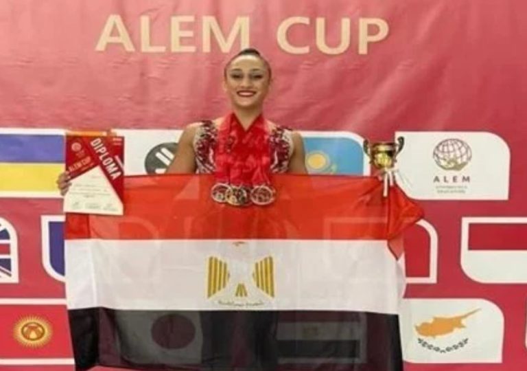 طالبة مصرية تحصد ميداليتين ذهبيتين و3 فضيات وبرونزية في البطولة الدولية للجمباز الإيقاعي بدبي