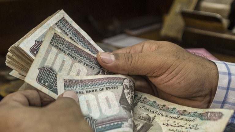 للمصريين بالخارج.. 8 نصائح ذهبية للاستثمار في الشهادات الادخارية