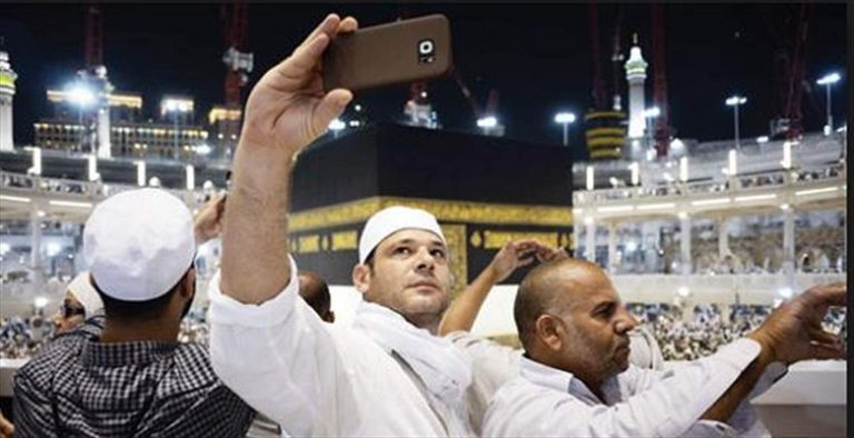 تحذير هام لـ«الحج والعمرة» بشأن التصوير داخل الحرم