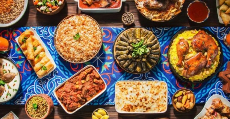 لو بتحب الحمام والملوخية.. إليك أشهر 8 مطاعم مصرية في الرياض