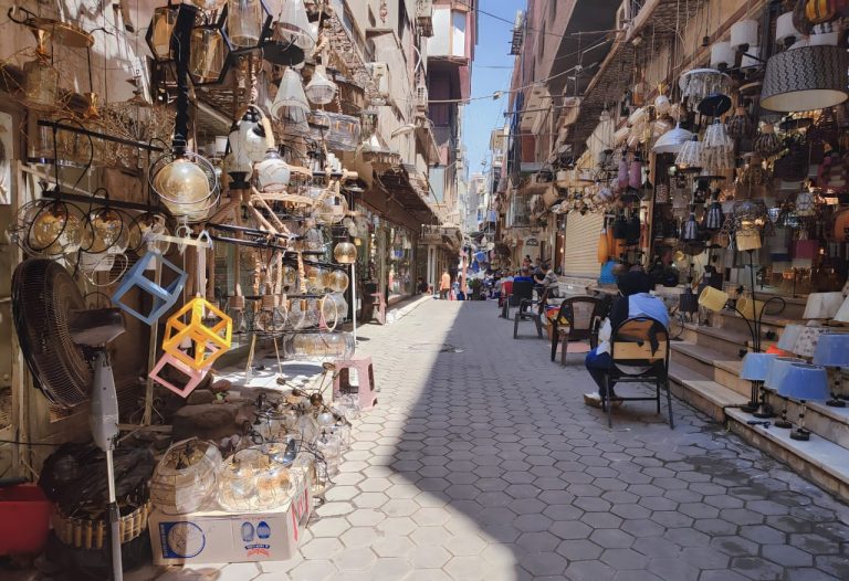 لو بتشطب شقتك في مصر.. تعرف على أرخص الأماكن لشراء الخامات