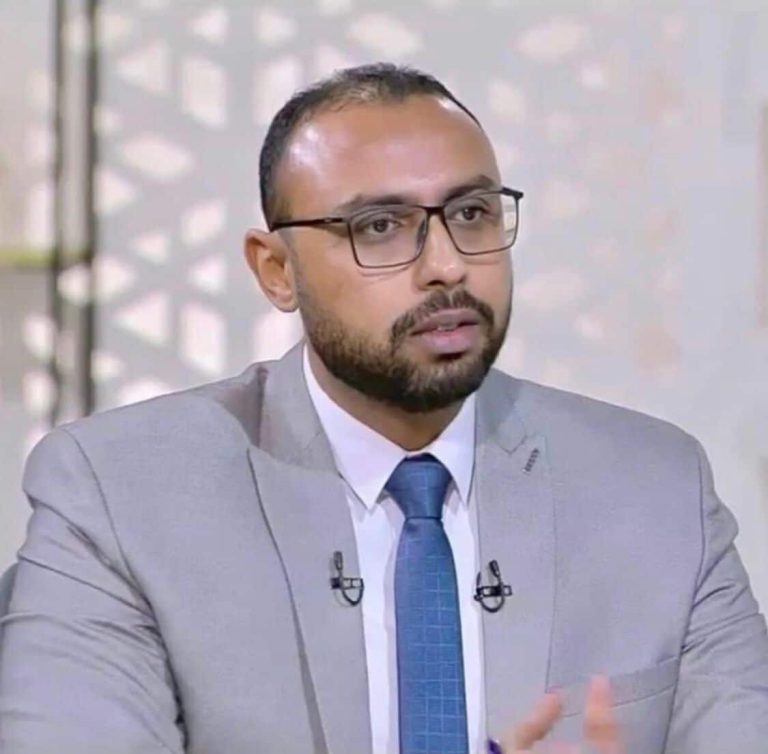 علي الإدريسي: سعر الدولار سيصل إلى 30 جنيهًا في المدى القريب لهذه الأسباب