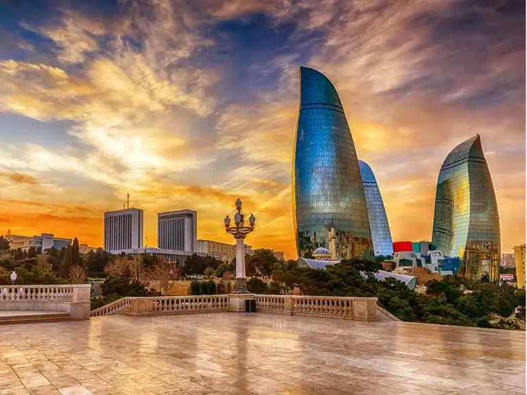 بأقل من 700 دولار.. كيف تقضي رحلة سياحية منخفضة التكاليف في أذربيجان؟