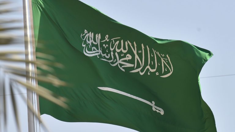 وظائف في السعودية .. فرص عمل برواتب مجزية بعدة تخصصات قدّم الآن