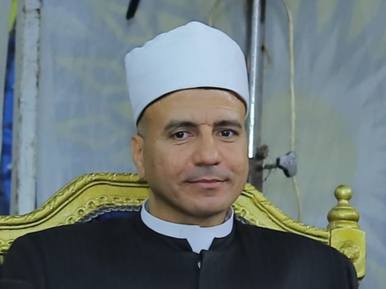 هل يجوز اعتكاف المقيمين بأوروبا في المراكز الثقافية بدلا من المساجد؟.. أزهري يجيب