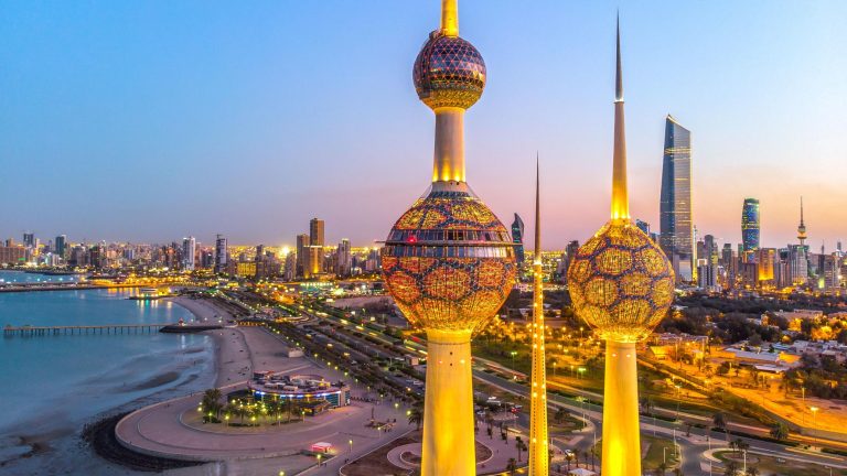 الكويت.. حجب 392 موقعًا إلكترونيًا وهميًا لاستقدام العمالة ونصائح مهمة من «الداخلية»