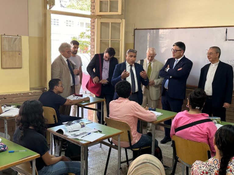مبادرة العمل في إيطاليا.. تعرف على المهن المطلوبة للسفر وطريقة التقديم
