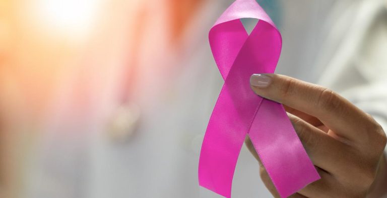 للوقاية من سرطان الثدي.. حملات توعية وفعاليات مجانية  في إيطاليا