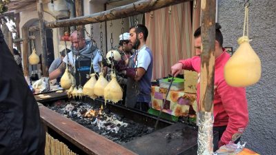 مهرجان طعام الشارع في ميلانو 