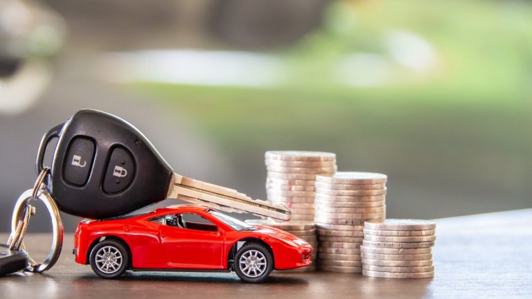 خطوة بخطوة.. كيفية الحصول على قرض السيارة للمقيمين في الإمارات بأطول فترة سداد