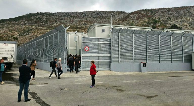 الهجرة إلى إيطاليا.. المحكمة ترفض احتجاز 48 مهاجرًا بينهم مصريون بمراكز ألبانيا