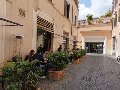 مذاق إيطالي تحت سماء مفتوحة.. إليك أفضل 10 مطاعم بالهواء الطلق في ميلانو 3 مذاق إيطالي تحت سماء مفتوحة.. إليك أفضل 10 مطاعم بالهواء الطلق في ميلانو مطاعم