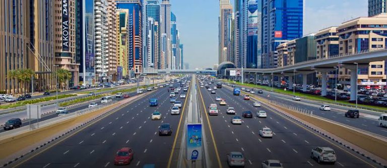 الإمارات تعلن مواعيد عمل وسائل المواصلات في دبي خلال عطلة عيد الاتحاد