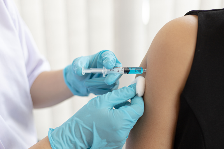 إيطاليا تحذر من أدوية مُسكّنة للألم وخافضة للحرارة تسبب مرضًا خطيرًا