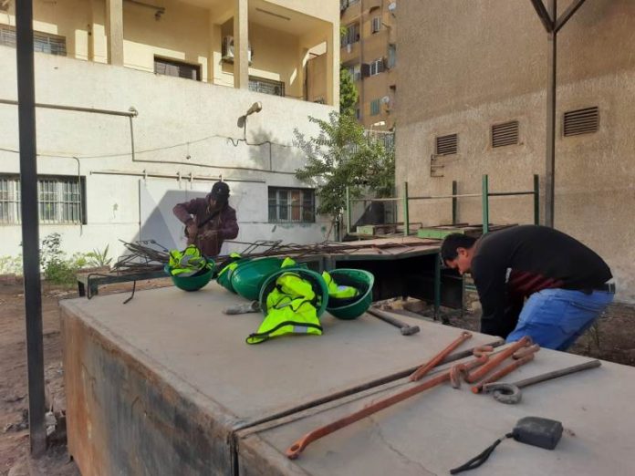 المتقدمين للعمل بالإمارات