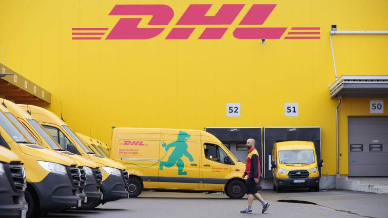 شركة DHL