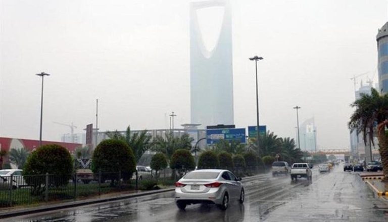 السعودية: تحذيرات من ظواهر جوية قاسية في مكة المكرمة وحائل
