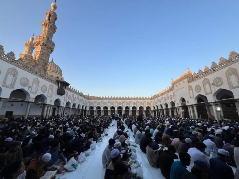 للمصريين بالخارج..شروط الالتحاق ببرامج تحفيظ القرآن التابع للأزهر الشريف