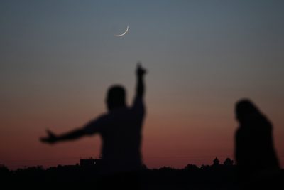 موعد غرة شهر رمضان 2025 فلكيًا في مصر وعدد الأيام المتبقية على بداية شهر الصيام واستطلاع الهلال