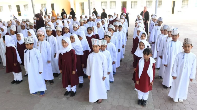 تعطيل الدراسة فى جميع المدارس الحكومية والخاصة فى عمان الأحد القادم لهذا السبب