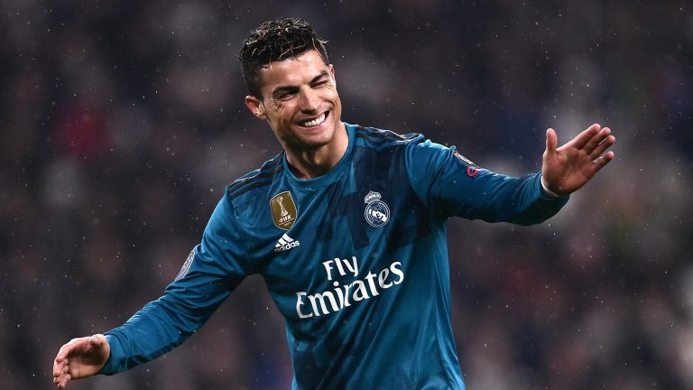 في عيد ميلاده.. كم عمر كريستيانو رونالدو Cristiano Ronaldo الهداف التاريخي لكرة القدم وأرقامه القياسية؟