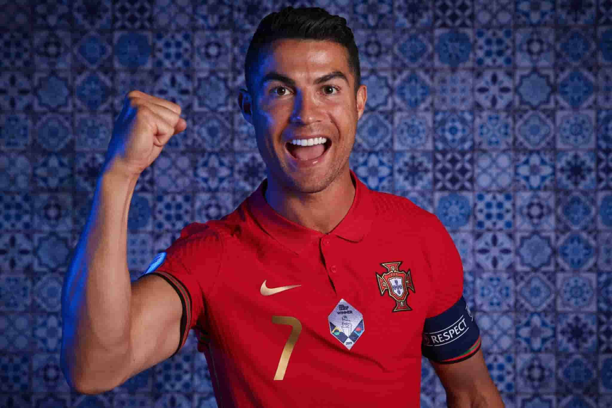 في عيد ميلاده.. كم عمر كريستيانو رونالدو Cristiano Ronaldo الهداف التاريخي لكرة القدم وأرقامه القياسية؟