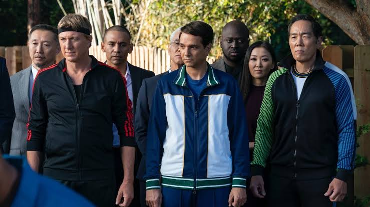 أبرز احداث مسلسل كوبرا كاي الموسم السادس وكيفية مشاهدة cobra kai season 6 على نتفليكس 