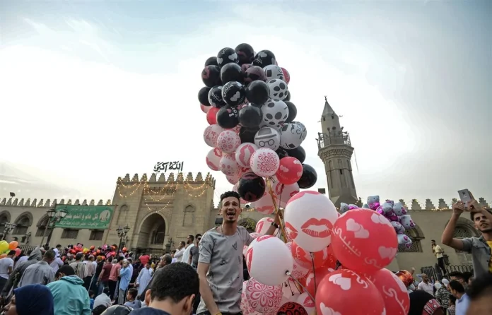 موعد إجازة عيد الفطر المبارك 2025 في مصر للقطاعين العام والخاص