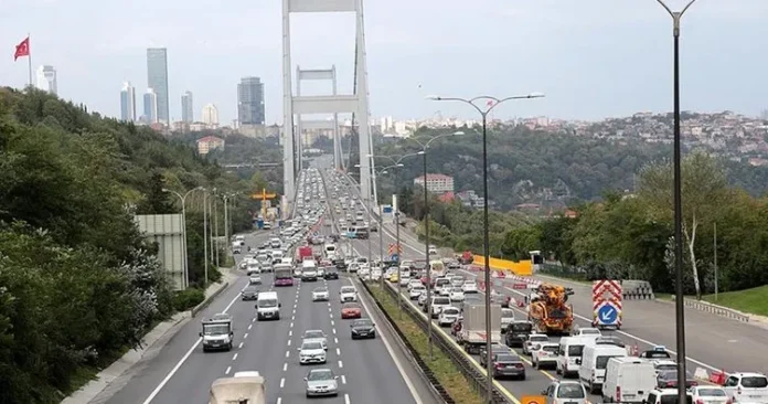 752x395-kopru-ve-otoyollar-ucretsiz-1743198929359 وسائل النقل العام المجانية