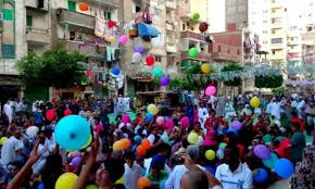 احتفال الجزائريون بعيد الفطر