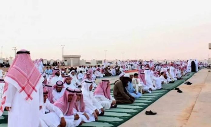 بتوقيت أم القرى.. موعد صلاة عيد الفطر 1446 في المملكة العربية السعودية وتوجيهات "الشؤون الإسلامية" لأماكن الصلاة