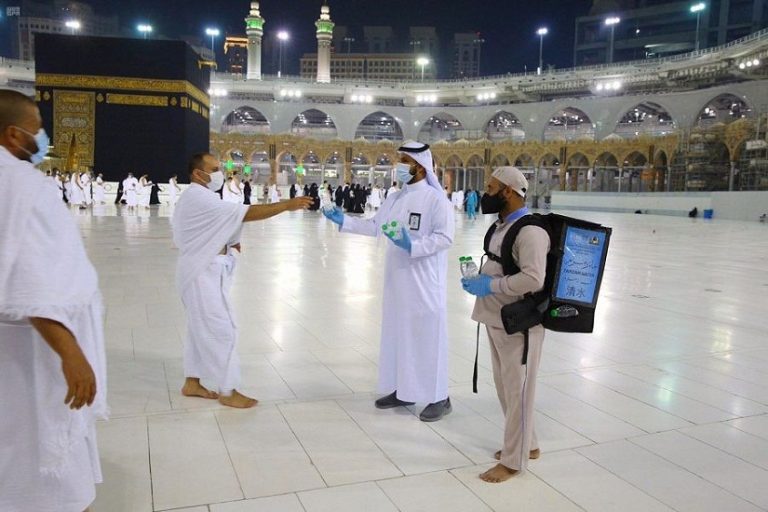 منع الوضوء من حنفيات زمزم بالحرم والاكتفاء بالشرب فقط لهذا السبب