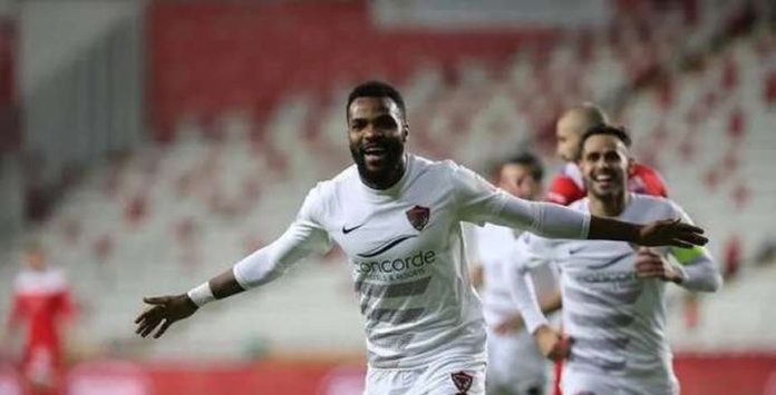 سبب وفاة أرون بوبيندزا لاعب الزمالك السابق