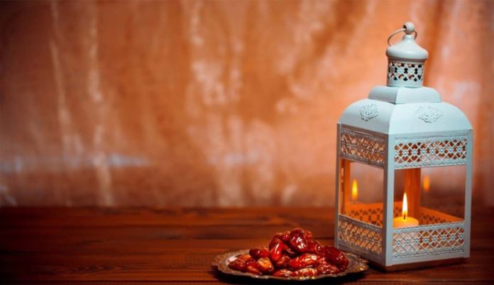موعد صيام الأيام البيض من شوال 1446 في مصر بالتاريخ الميلادي وحكم جمع النية مع قضاء أيام رمضان