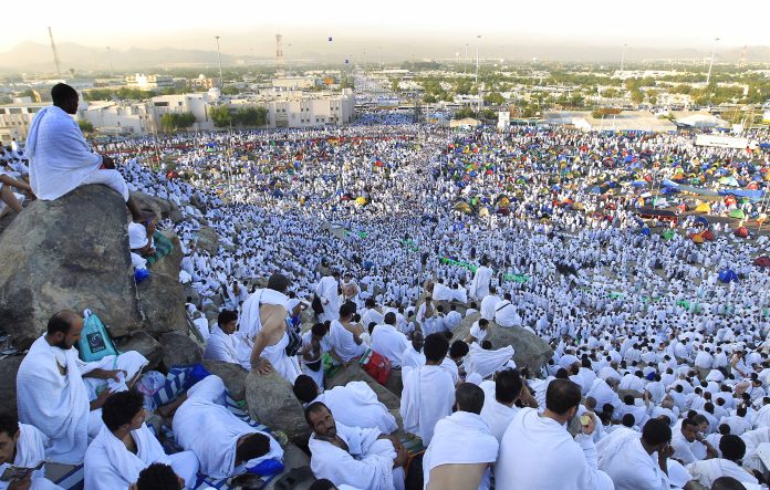 الليالي العشر.. موعد بداية صيام عشر ذي الحجة ووقفة عرفات 2025 وترتيب مناسك الحج لعام 1446 هـ