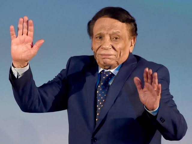 كم عمر عادل إمام؟.. ننشر أبرز أفلام الزعيم ومسيرته الفنية الخالدة في عيد ميلاده