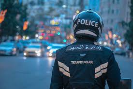المرور الأردني يدعو لإزالة الملصقات