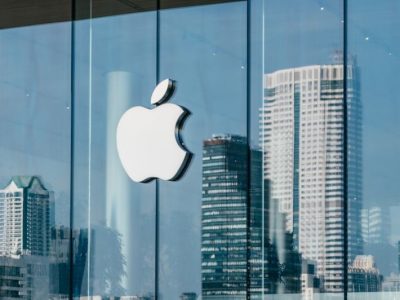 Apple تتوسّع في السعودية.. إطلاق أول متجر إلكتروني وتطبيق رسمي باللغة العربية 1 Apple تتوسّع في السعودية.. إطلاق أول متجر إلكتروني وتطبيق رسمي باللغة العربية Apple