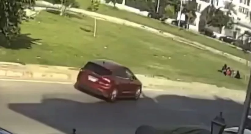 تفاصيل صادمة في حادث دهس النرجس.. وفاة سيدة وإصابة أسرتها بالكامل أثناء جلوسهم بالحديقة