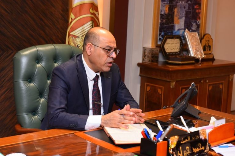 منصة توظيف جديدة لتسهيل سفر العمالة المصرية للكويت قريبًا.. ومتابعة الطلبات والفحص المهني إلكترونيًا