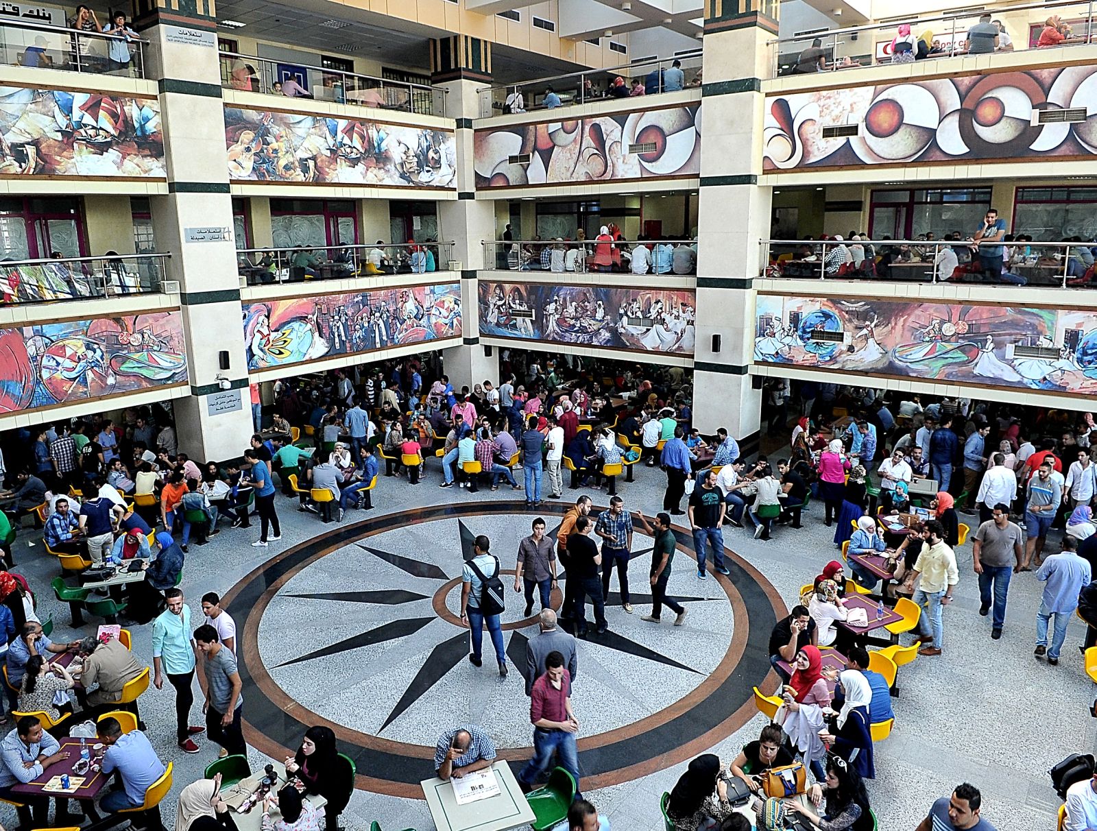 بالجنيه المصري والدولار.. قائمة مصاريف جامعة 6 أكتوبر 2025 لجميع الكليات والتخصصات للطلاب المصريين والوافدين