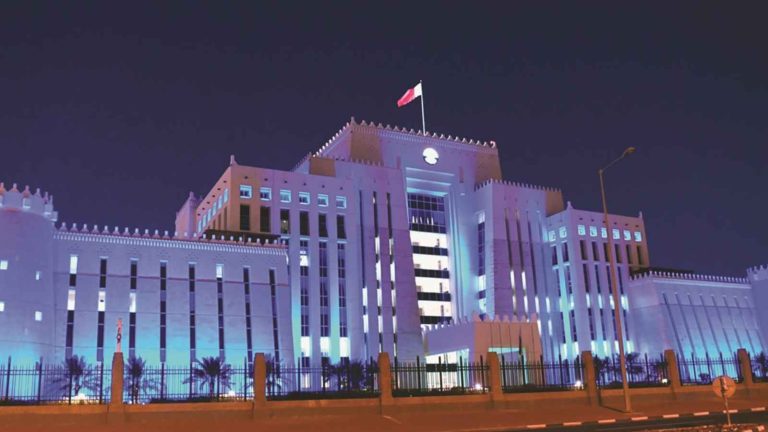قطر تمدّد ساعات عمل مراكز الخدمات الحكومية لتقليل الضغط خلال ديسمبر ويناير