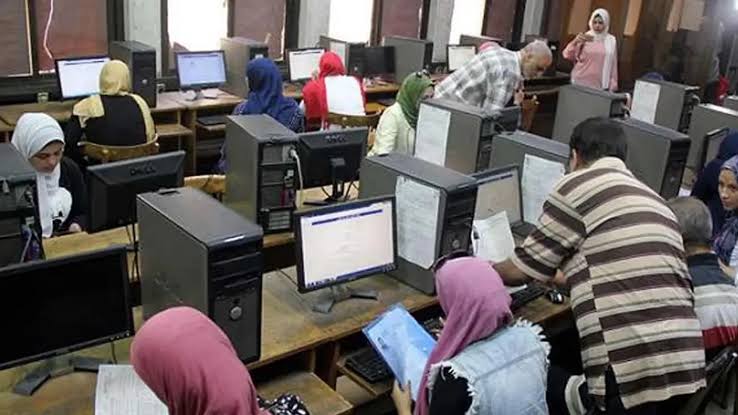 الكليات المتاحة لطلاب دبلوم الصنايع 2025 بنظامي 3 و5 سنوات ومؤشرات تنسيق الكليات والمعاهد الحكومية والخاصة 