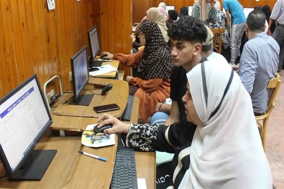 قائمة الأماكن الشاغرة في تنسيق المرحلة الثالثة 2025 شعبة الأدبي.. كليات التربية والحقوق والآداب والمعاهد العليا أبرزها