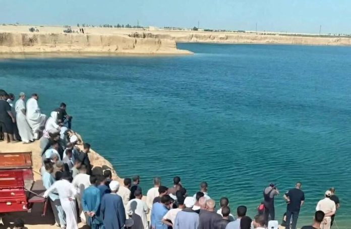 سبب ظهور بحيرة البهنسا التي ظهرت فجأة في صحراء صعيد مصر وتأثيرها على البيئة والمجتمع سبب ظهور بحيرة البهنسا التي ظهرت فجأة في صحراء صعيد مصر وتأثيرها على البيئة والمجتمع