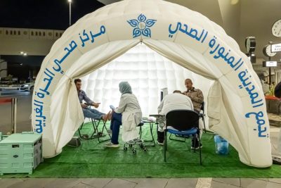 مقيم مصري في السعودية يستعيد النظر بعد إزالة "مسمار" من داخل العين.. ما القصة؟ 2 مقيم مصري في السعودية يستعيد النظر بعد إزالة "مسمار" من داخل العين.. ما القصة؟ مصري